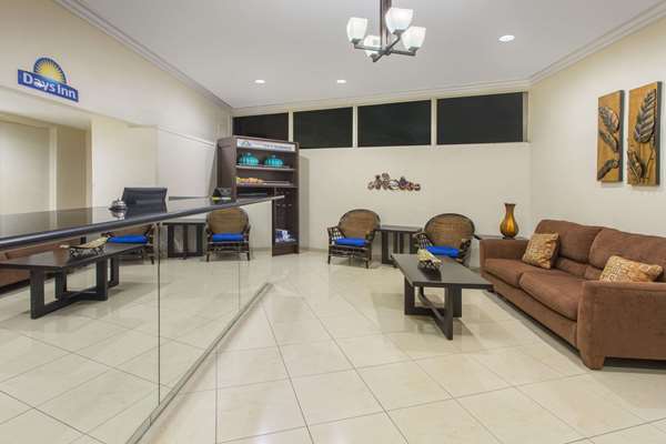  - Days Inn Palm Springs