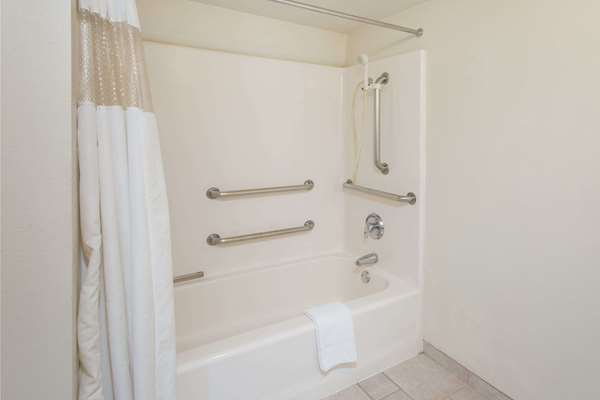  - Days Inn Palm Springs