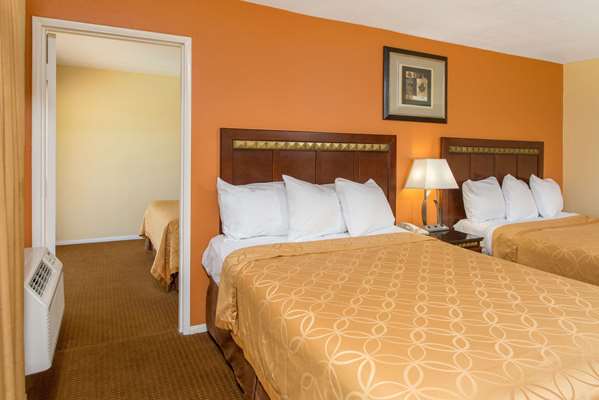  - Days Inn Palm Springs