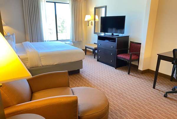  - Wingate by Wyndham PNC Arena Raleigh - I-40, Exit 290