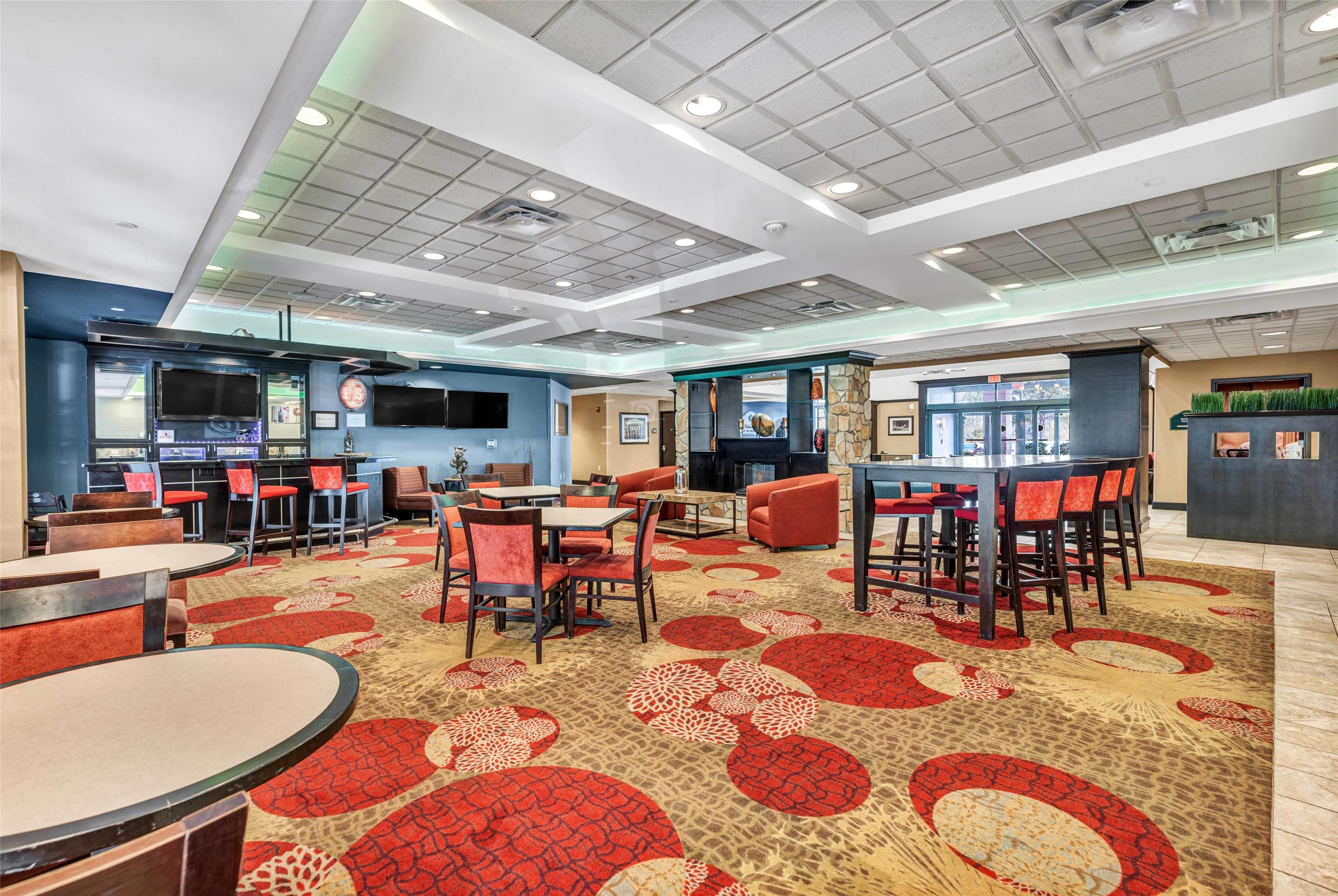 Breakfast Area | Wingate by Wyndham State Arena Raleigh/Cary