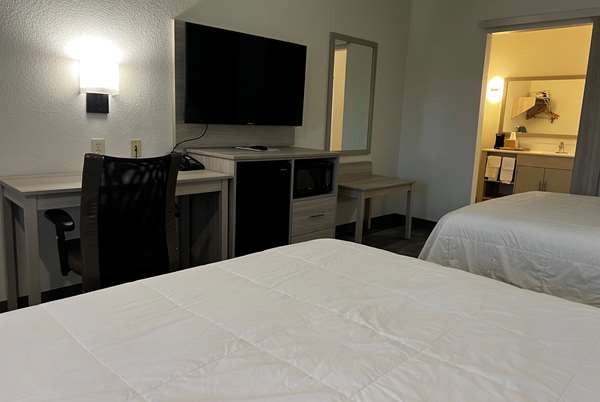  - Super 8 Motel Rosenberg