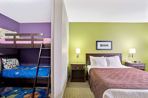  - Super 8 Hotel St Jerome