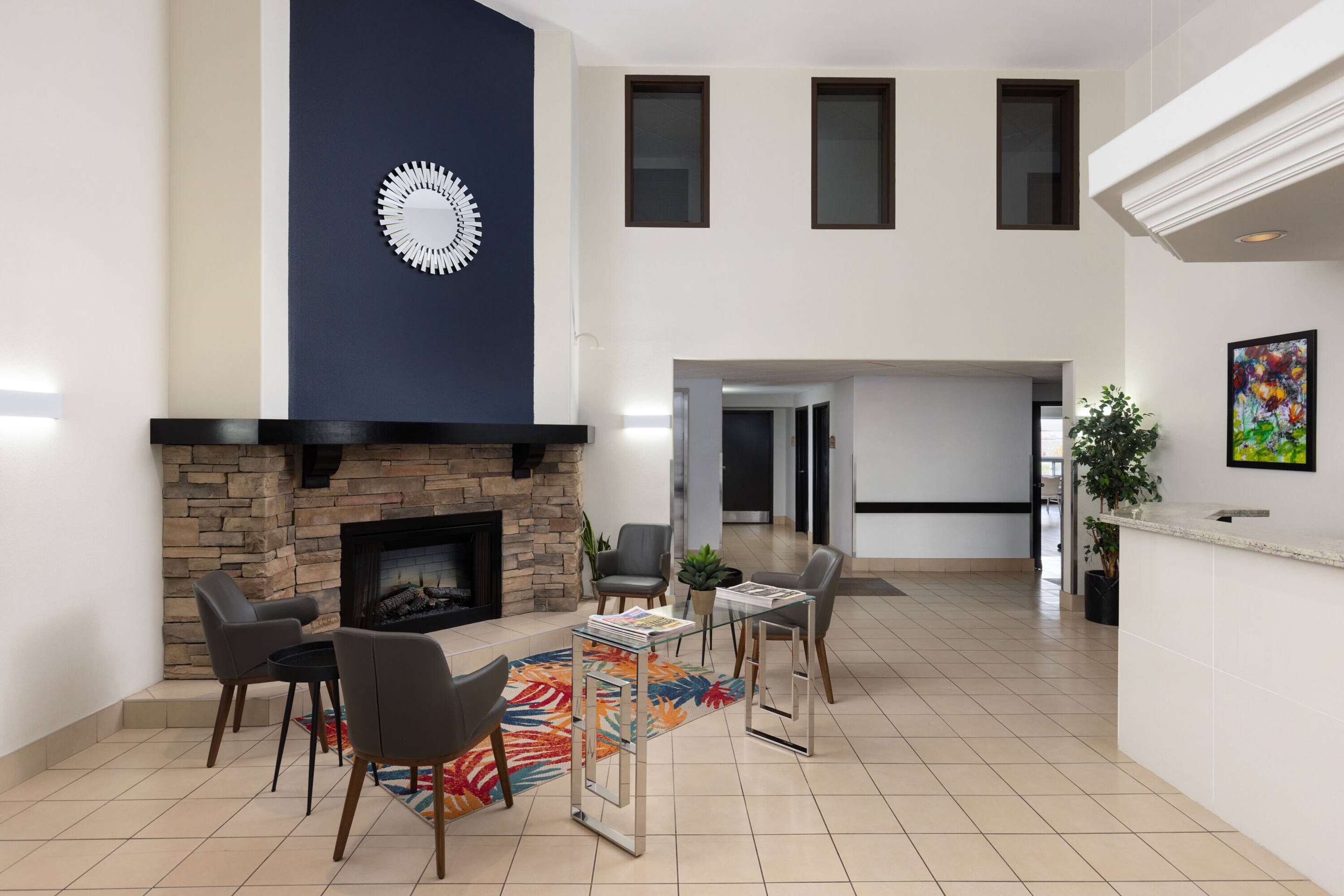 Lobby | Super 8 by Wyndham St-Jerome