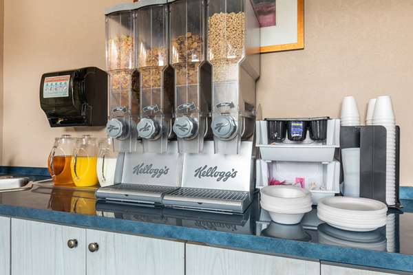 Restaurant - Knights Inn Orillia