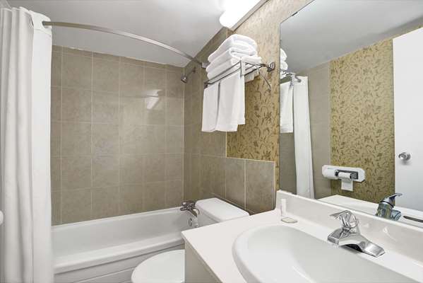  - Super 8 Motel North of the Falls Niagara Falls