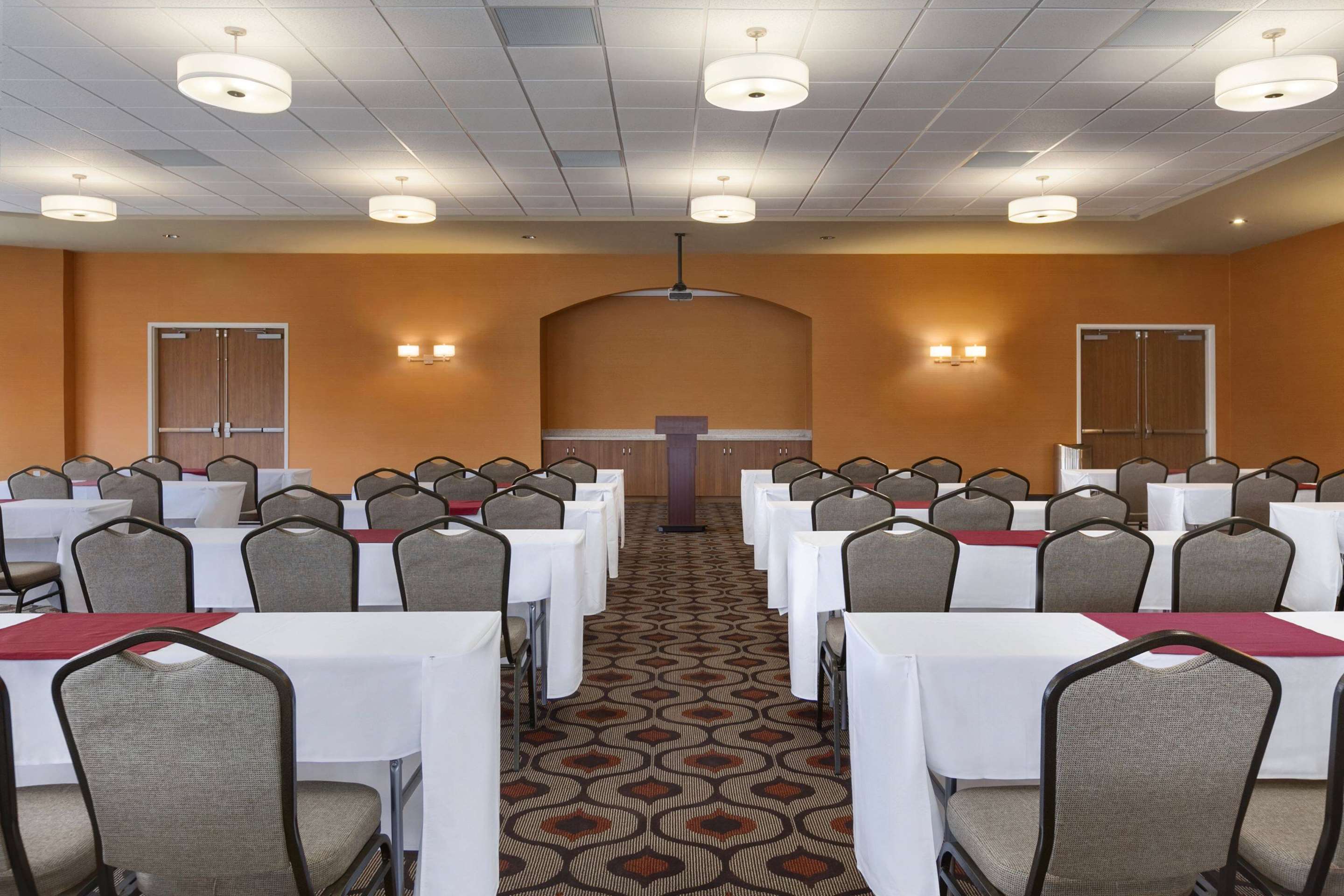 Meeting room | Wyndham Garden San Antonio Riverwalk/Museum Reach