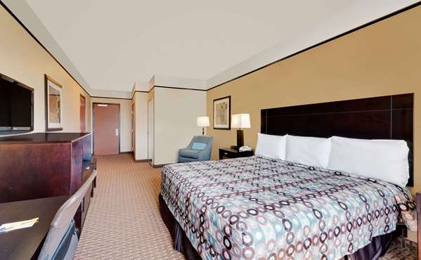  - Super 8 Odessa - I-20, Exit 120