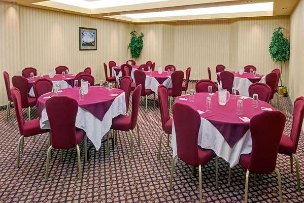  - Ramada Inn Niagara Falls