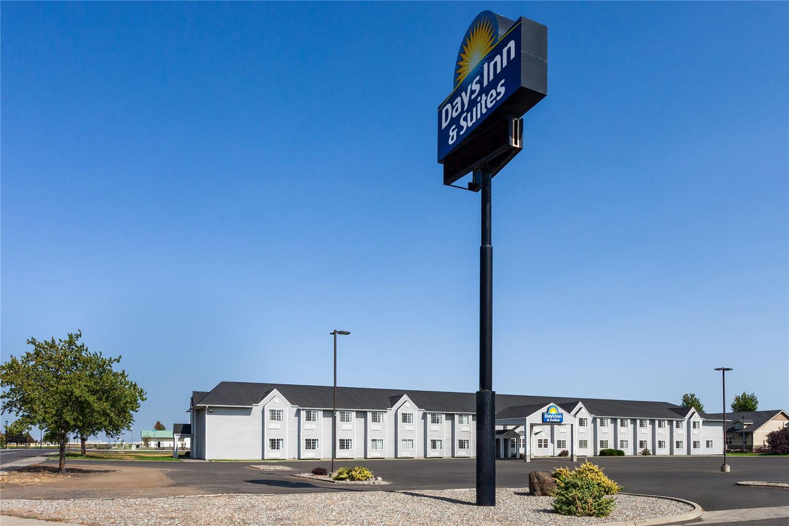 Days Inn & Suites Spokane Airport