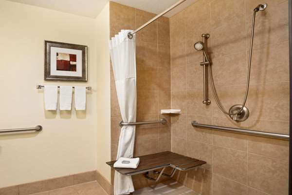  - Wingate by Wyndham Hotel San Marcos - I-35, Exit 204A