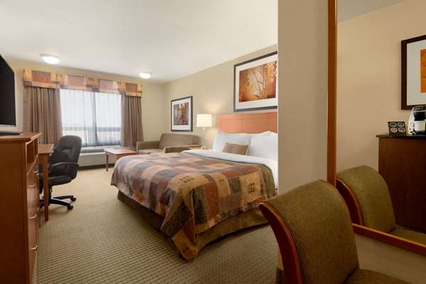  - Ramada Inn Drayton Valley