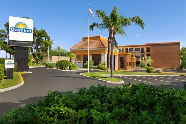 Exterior view - Days Inn Fern Park