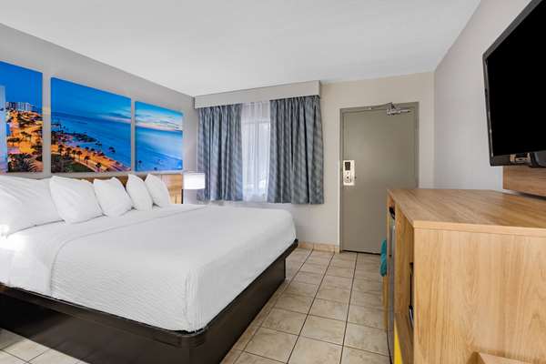 Suite - Days Inn Fern Park