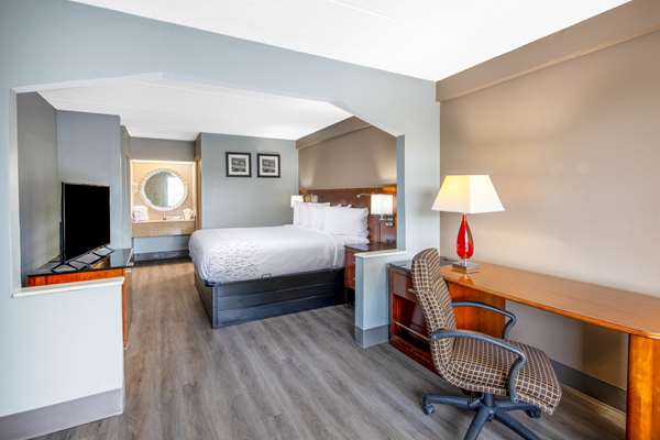  - Baymont Inn & Suites Covington - I-20, Exit 92