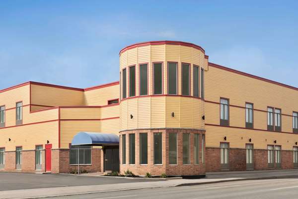 Exterior view - Days Inn Hamilton