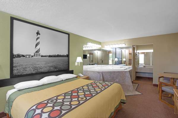  - Super 8 Motel Dunn - I-95, Exit 73