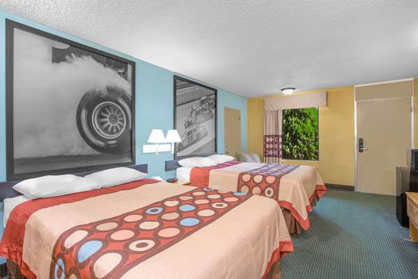  - Super 8 Motel Dunn - I-95, Exit 73