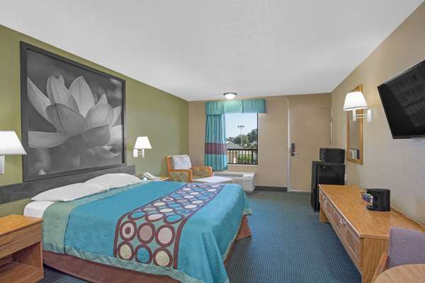  - Super 8 Motel Dunn - I-95, Exit 73