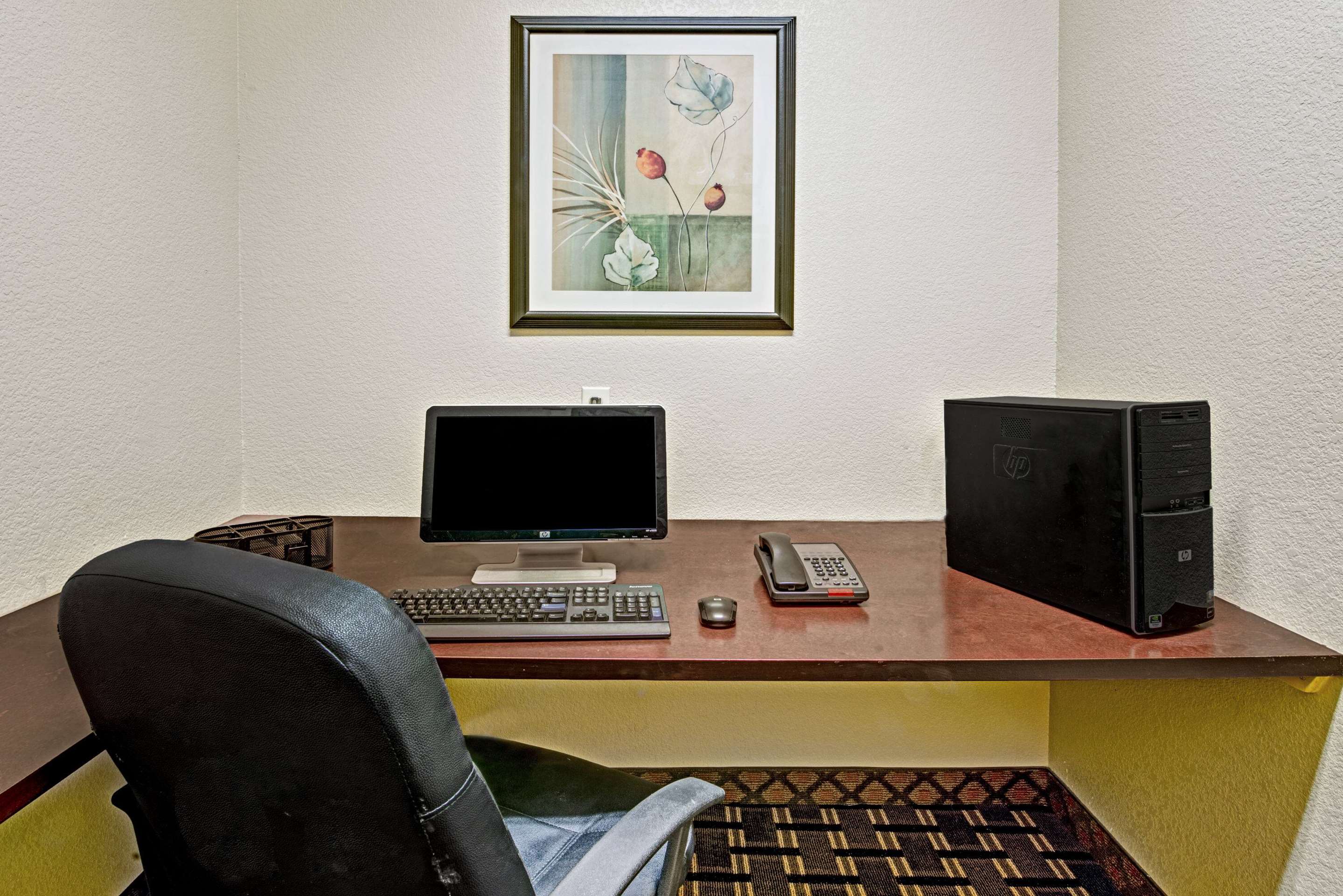 Business Center | Baymont by Wyndham Decatur