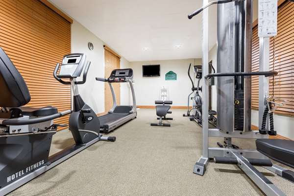 Fitness/ Exercise Room - Wingate by Wyndham LaGrange - I-85, Exit 18