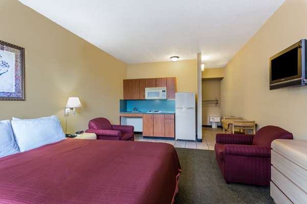  - Travelodge Suites Okeechobee
