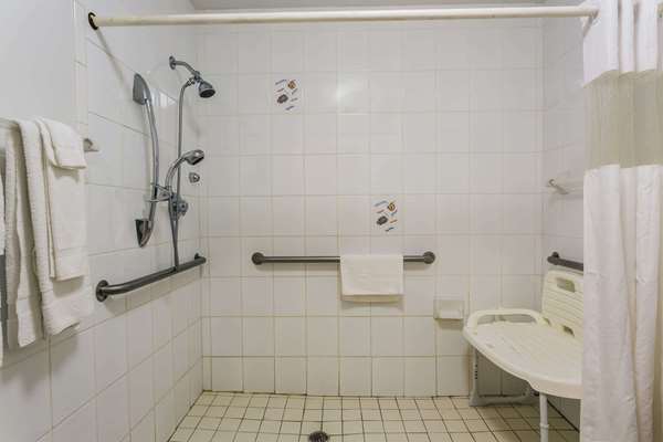  - Travelodge Suites Okeechobee