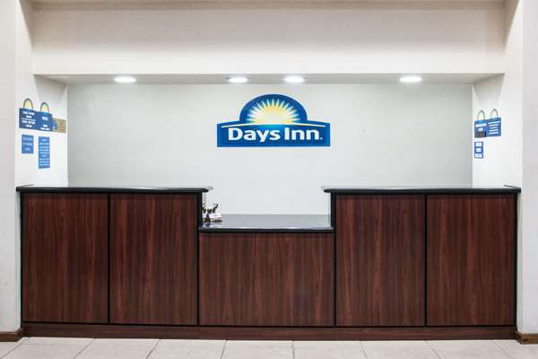  - Days Inn Northwest Medical Center San Antonio - I-10, Exit 565B