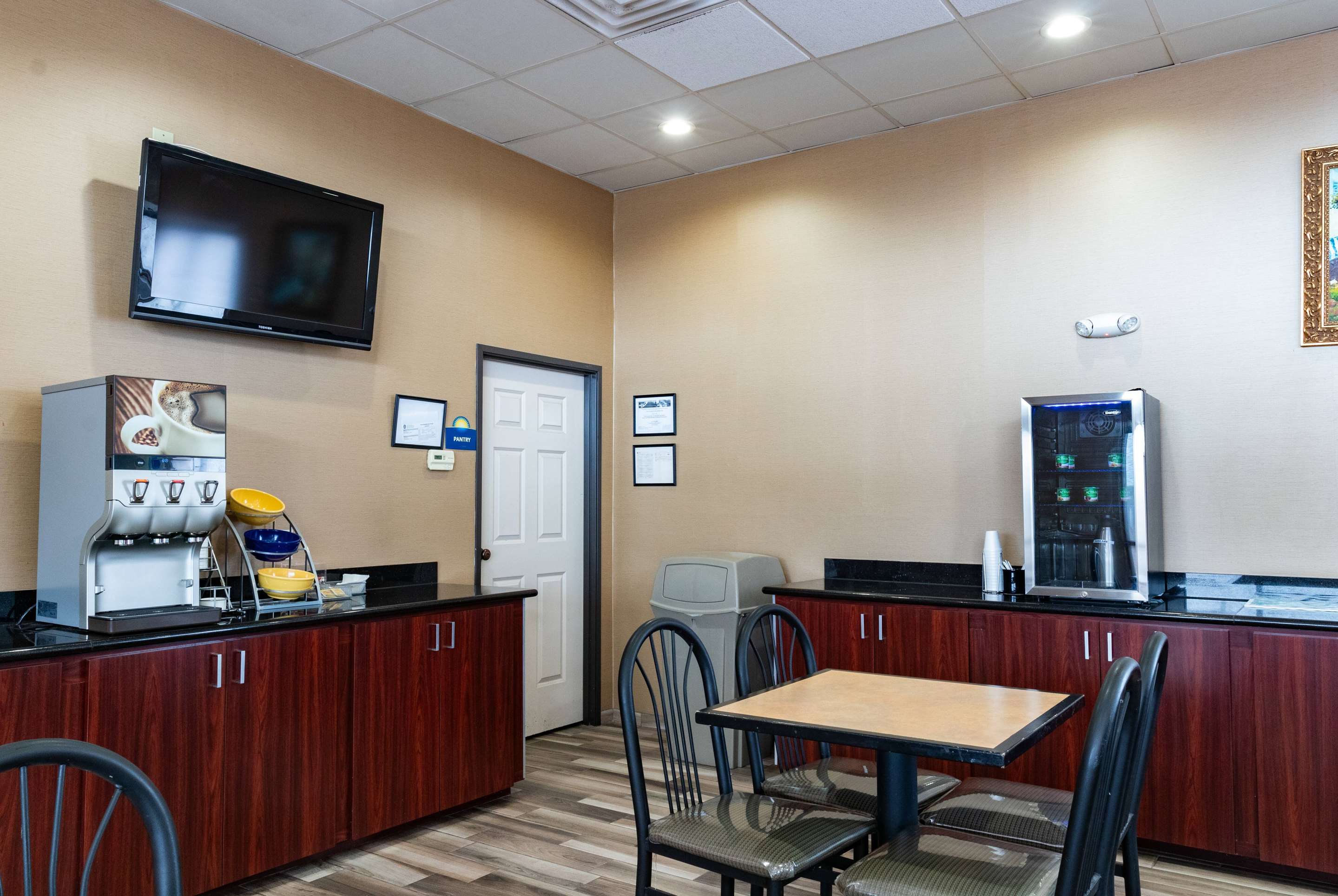 Undefined | Days Inn by Wyndham N.W. Medical Center