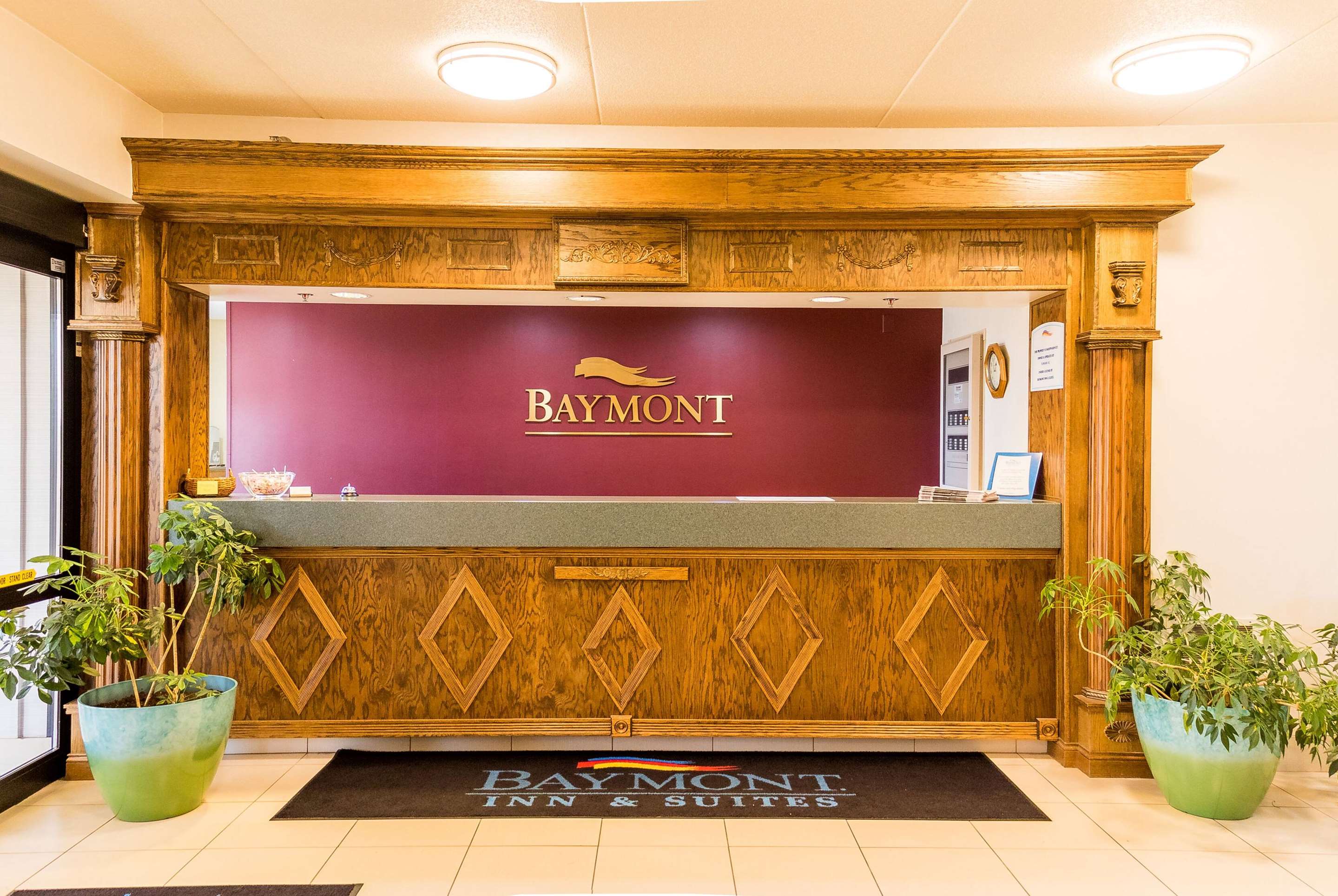 Lobby | Baymont Inn & Suites by Wyndham Lafayette/Purdue Area