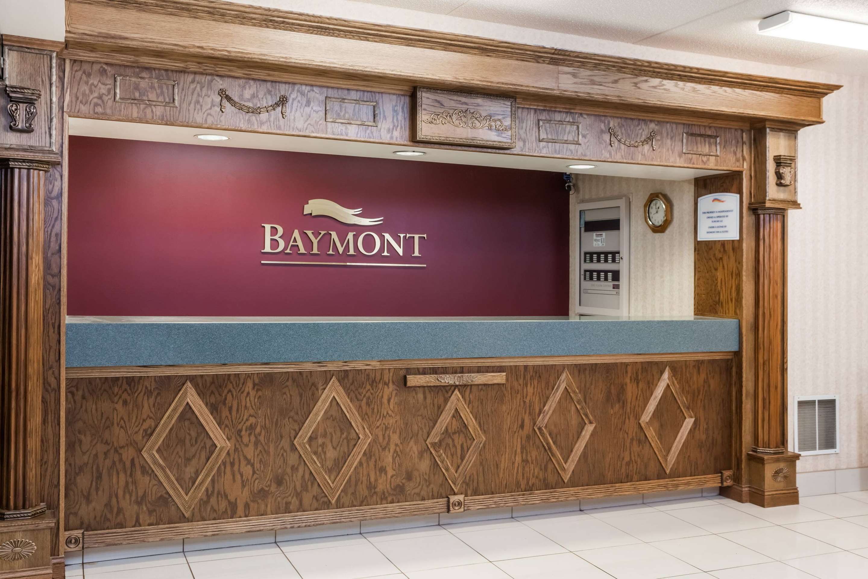 Lobby | Baymont Inn & Suites by Wyndham Lafayette/Purdue Area