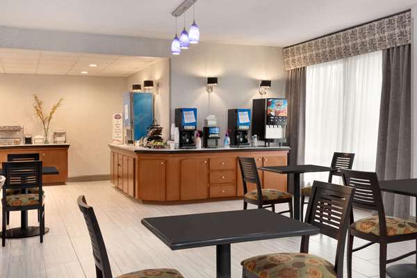  - Baymont Inn & Suites Briley Airport Nashville - I-40, Exit 215