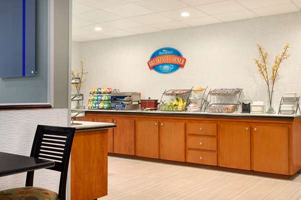  - Baymont Inn & Suites Briley Airport Nashville - I-40, Exit 215