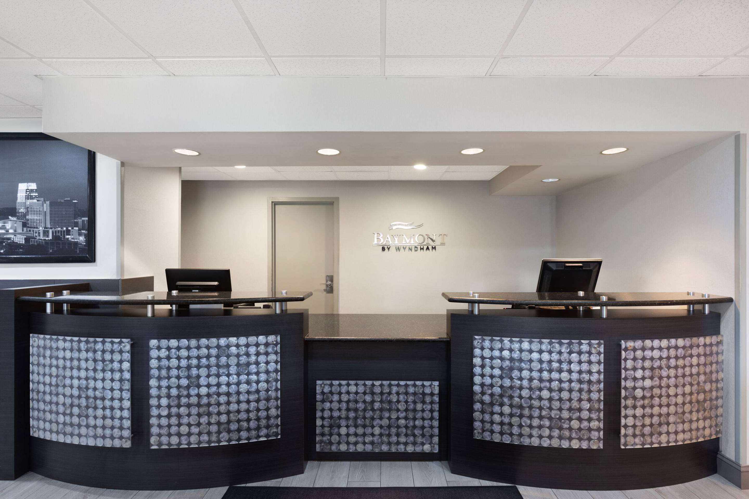 Reception | Baymont by Wyndham Nashville