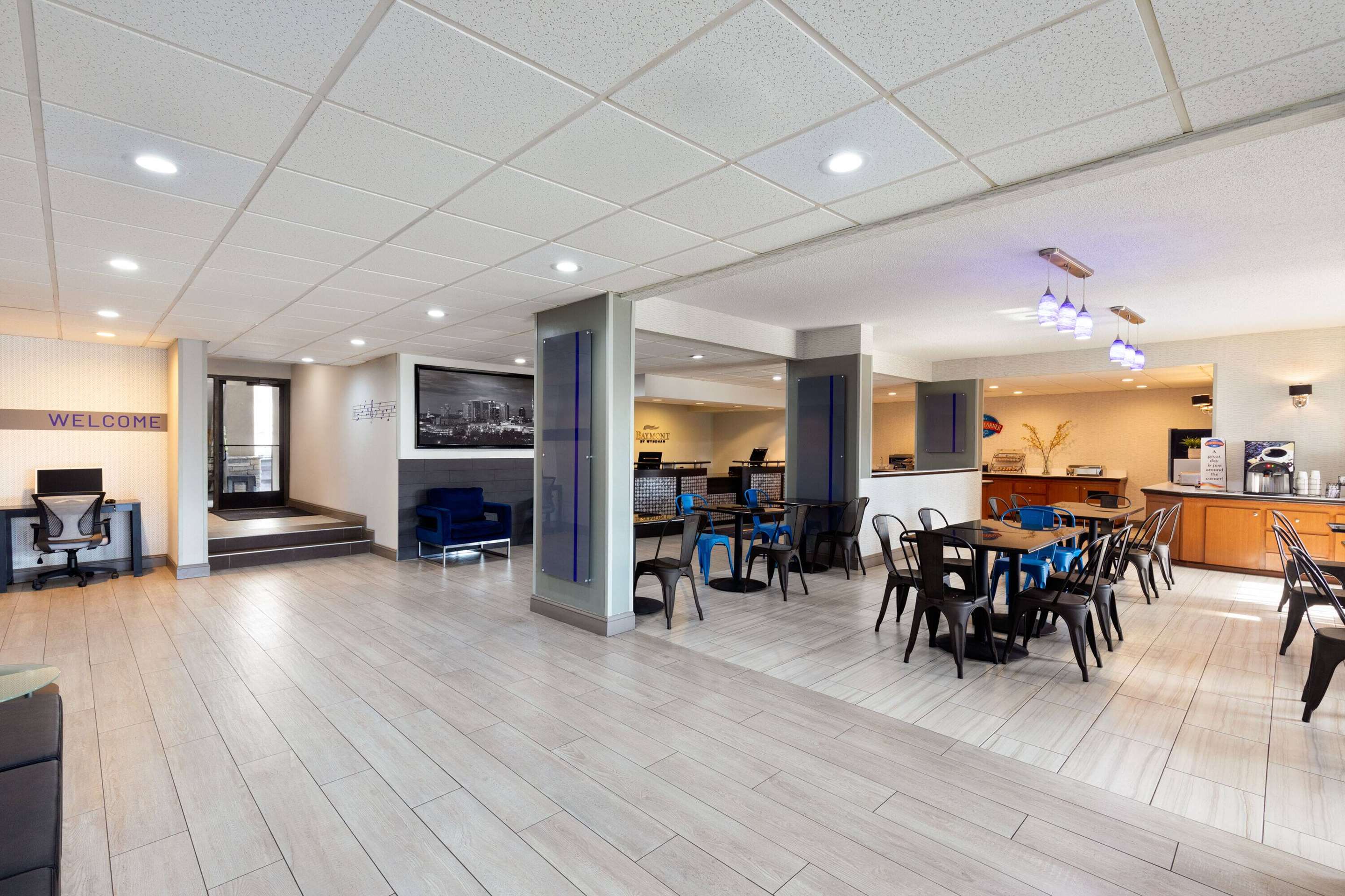 Lobby | Baymont by Wyndham Nashville