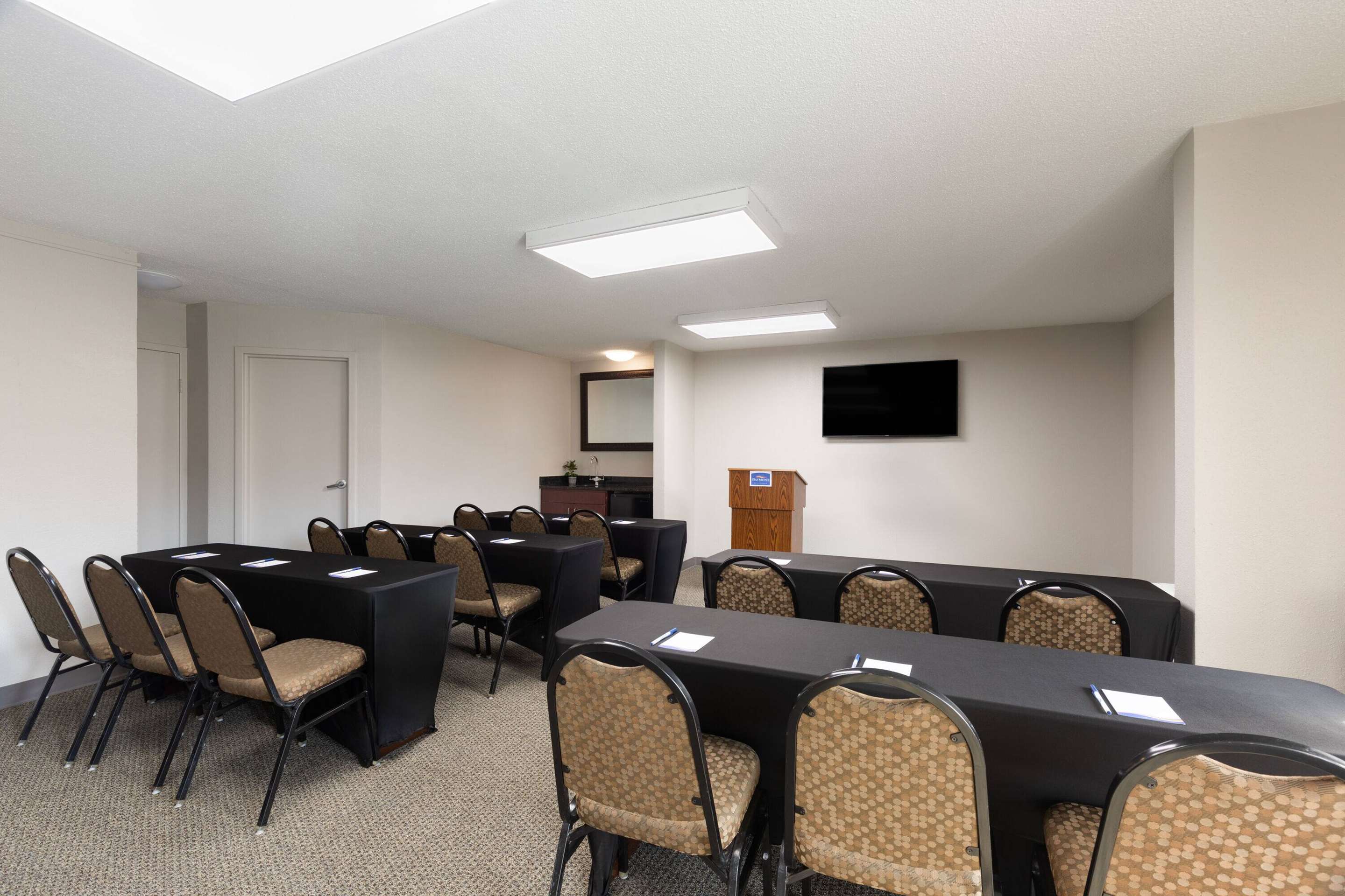 Meeting Room | Baymont by Wyndham Nashville