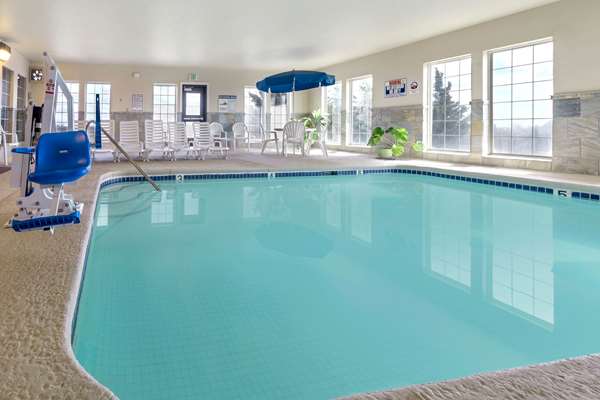 Pool - Ramada Inn Moses Lake