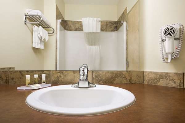  - Days Inn Bonnyville