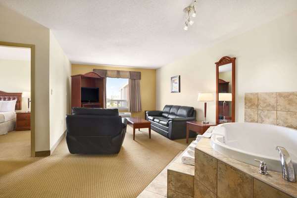  - Days Inn Bonnyville