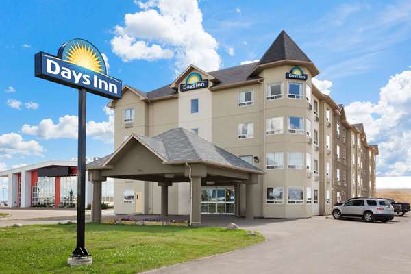 Exterior view - Days Inn Bonnyville