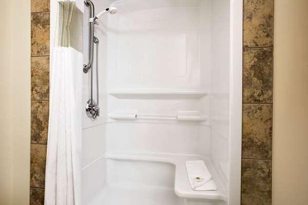  - Days Inn Bonnyville