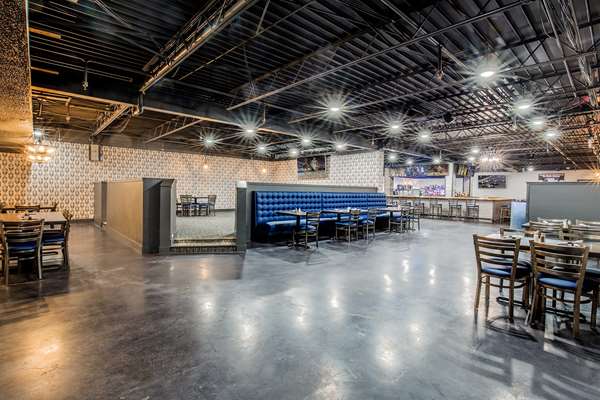 Restaurant - Ramada Hotel & Conference Center Mitchell - I-90, Exit 330