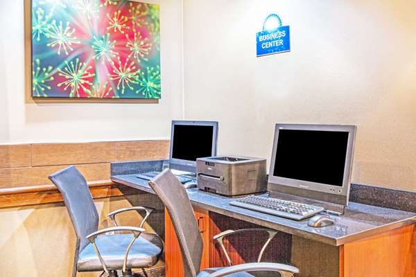 Conference Area - Days Inn Express Brewerton - I-81, Exit 31