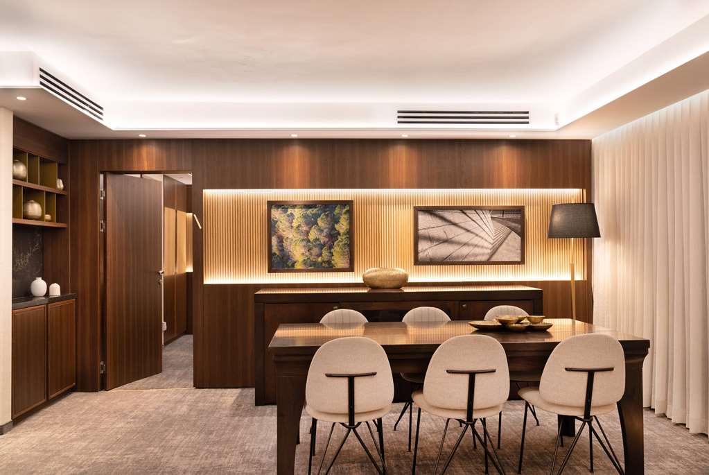 RAMADA JERUSALEM-guestroom-Guest Room,Dining Room/Area,Guest Room Amenity,Suite,On-Site.jpg