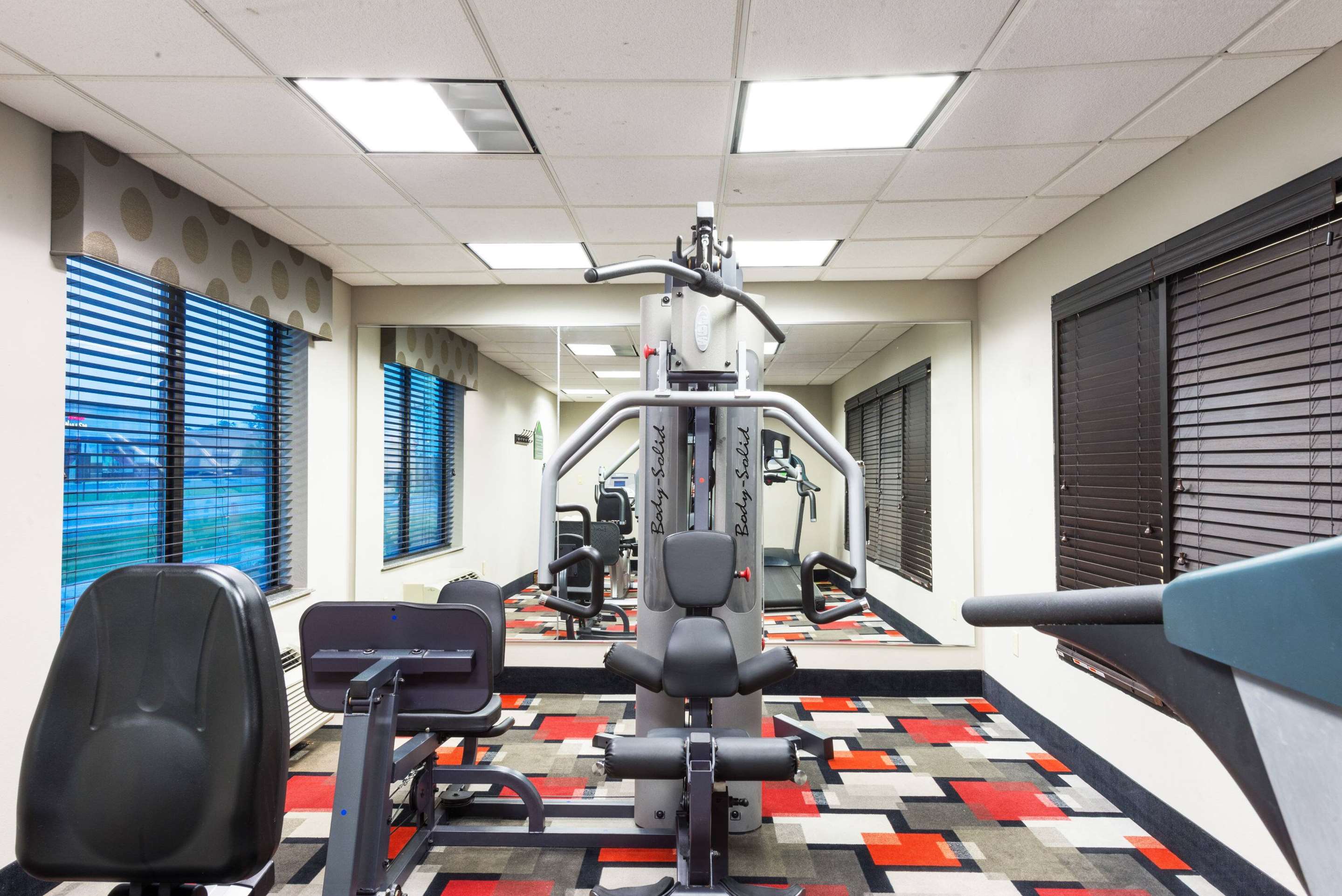 Fitness Center | Wingate by Wyndham Lake Charles Casino Area