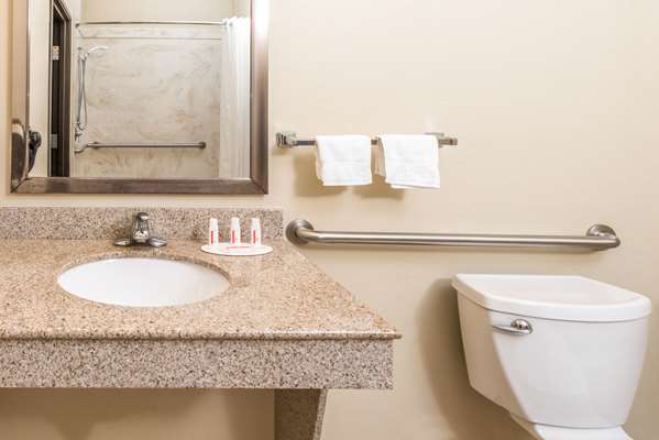 - Ramada Inn College Station