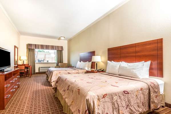  - Ramada Inn College Station