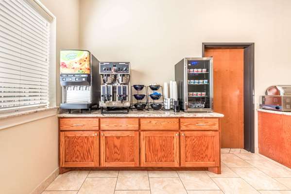  - Ramada Inn College Station