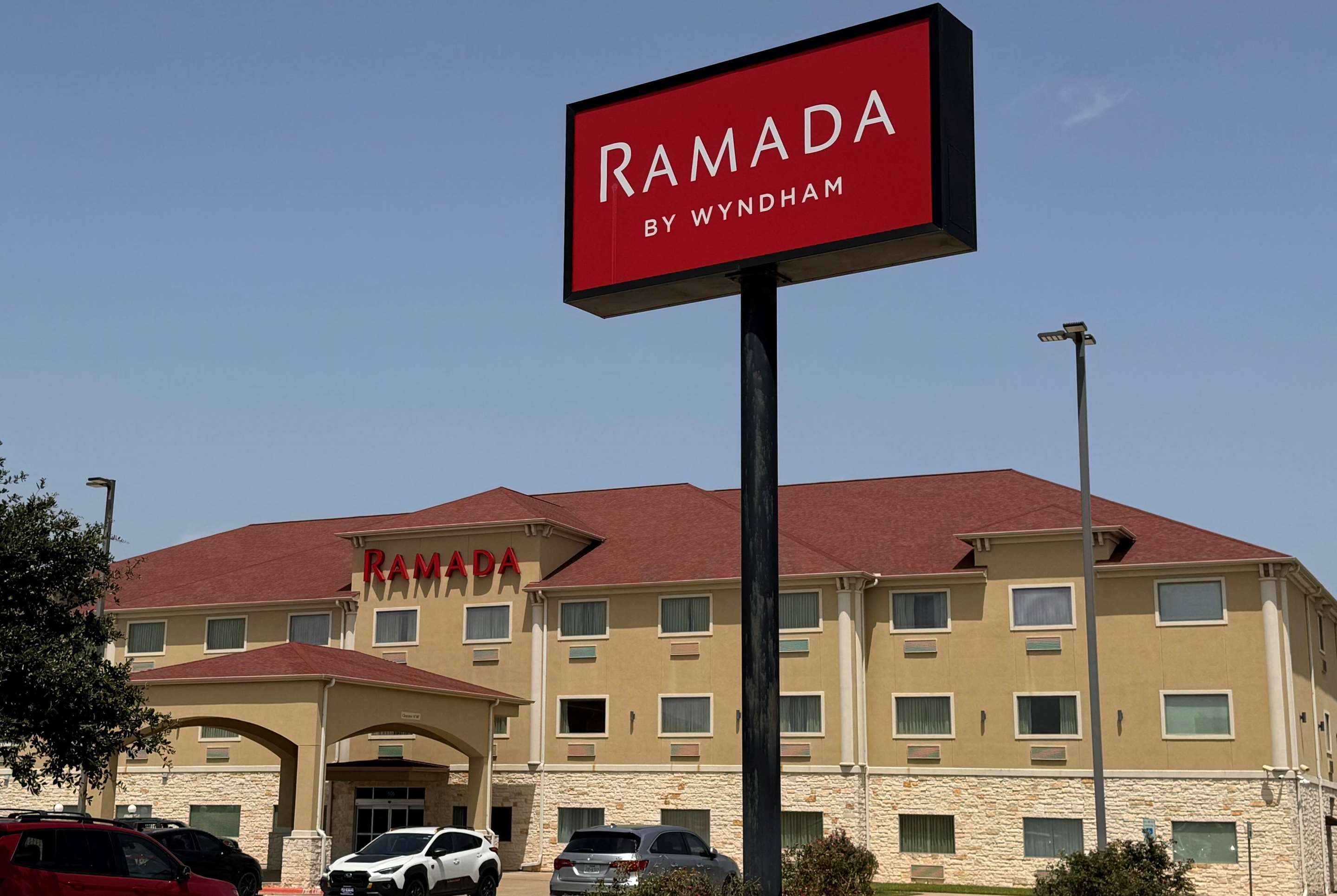 Exterior | Ramada by Wyndham College Station