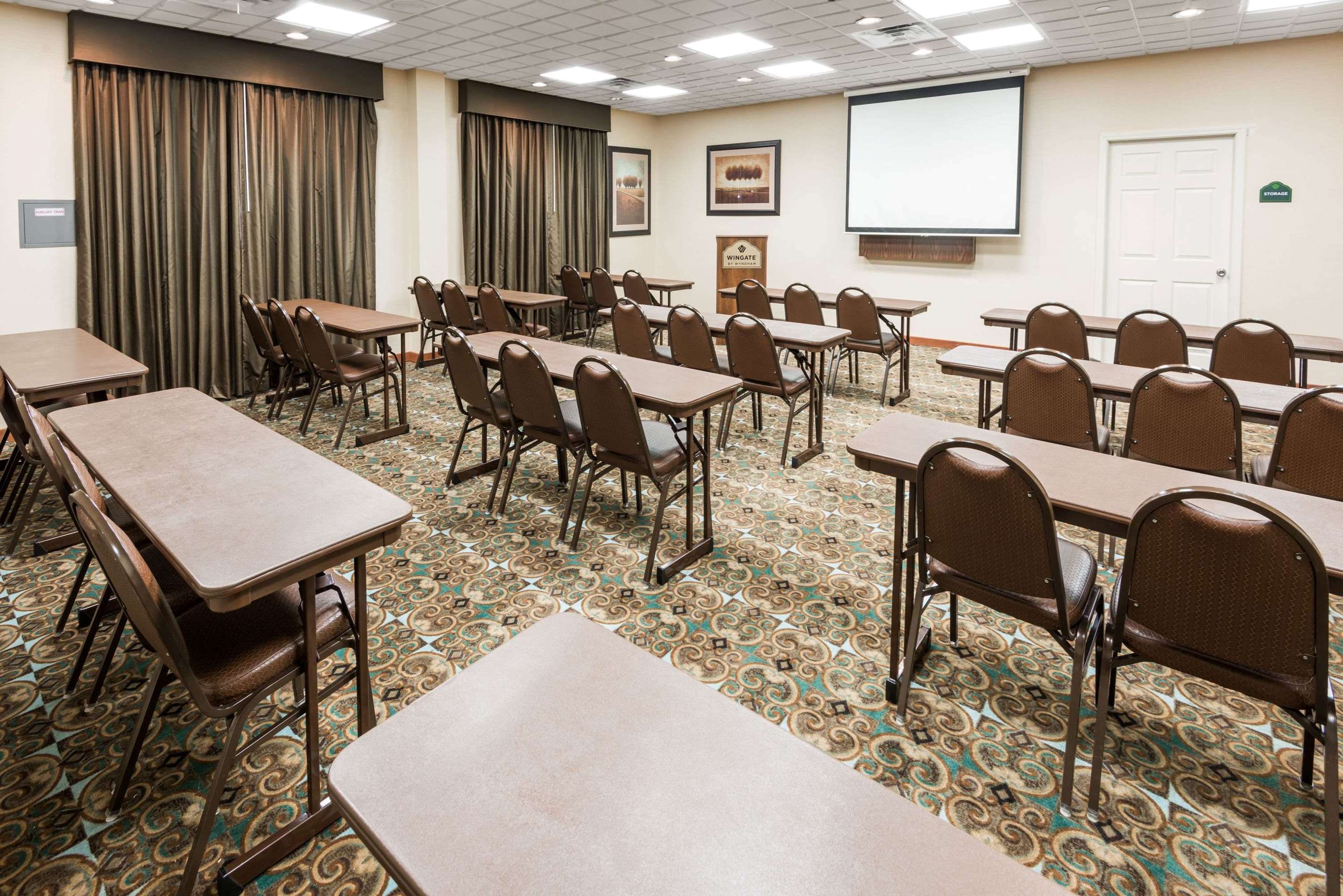 Meeting Room | Wingate by Wyndham New Braunfels